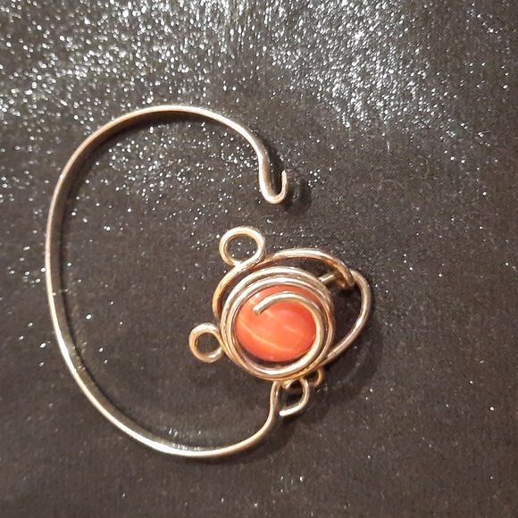 Jewelry - Bracelet- Salmon Colored Stone